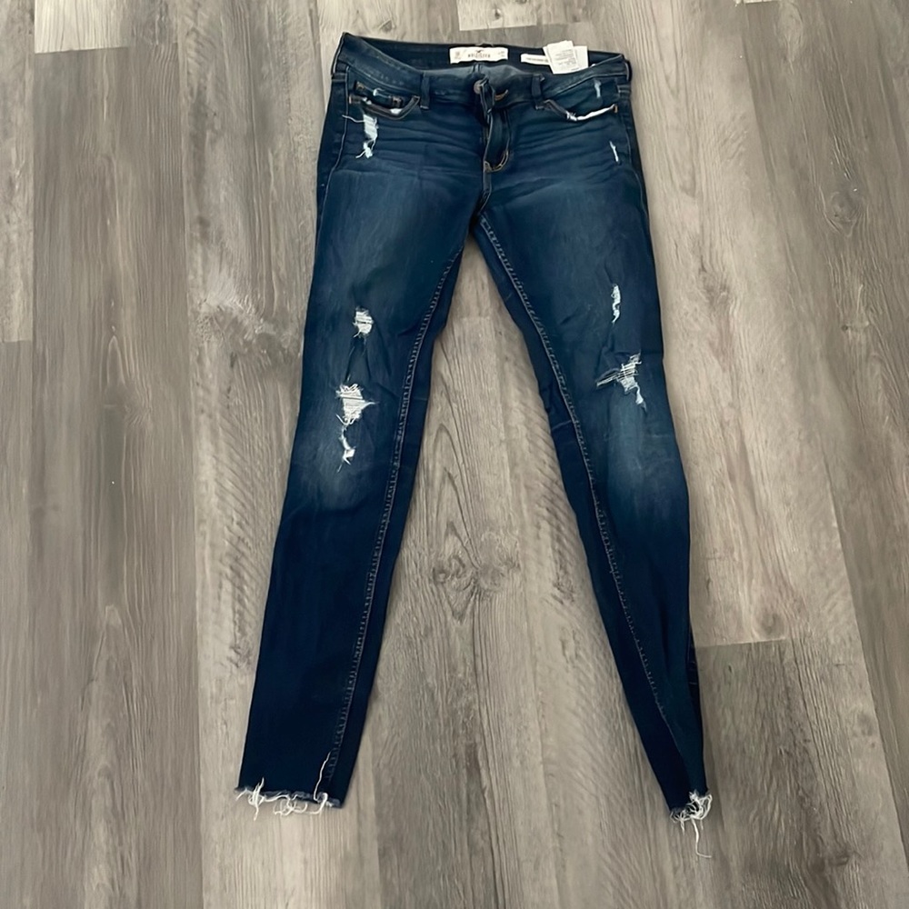 Hollister dark blue ripped jeans